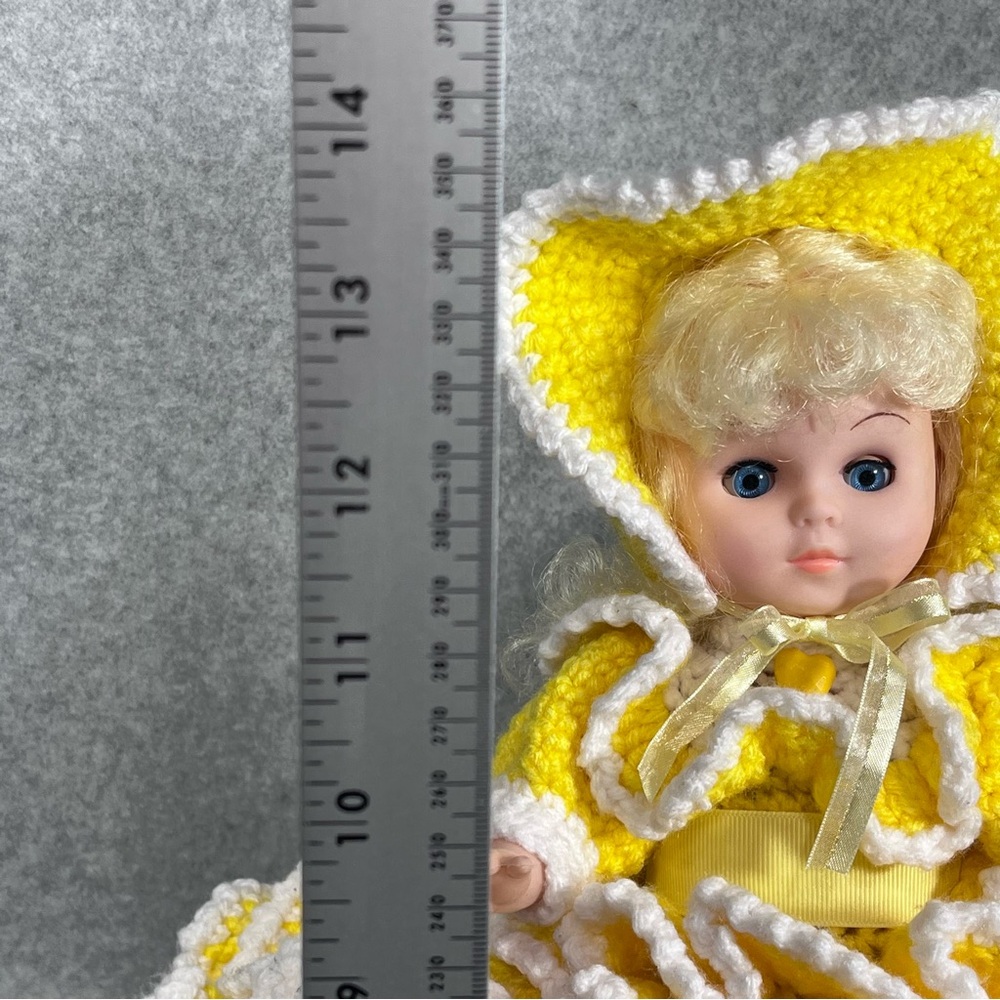 Vintage Bed Doll 13”‎ Handmade Crochet Yellow White Dress Bonnet Sleepy Eyes - Picture 11 of 16